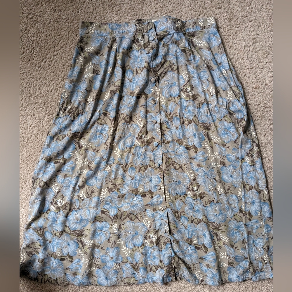 Sag Harbor Blue and Grey Floral Skirt